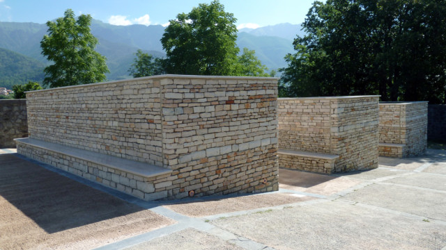 RIQUALIFICAZIONE CIMITERO DI CORLAGA